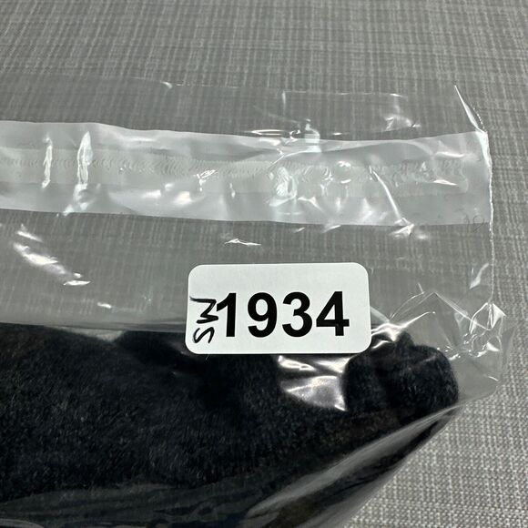 LL Bean Sweater‎ Mens Large Grey V Neck 100% Lambswool Pullover Preppy Classic - Picture 8 of 8